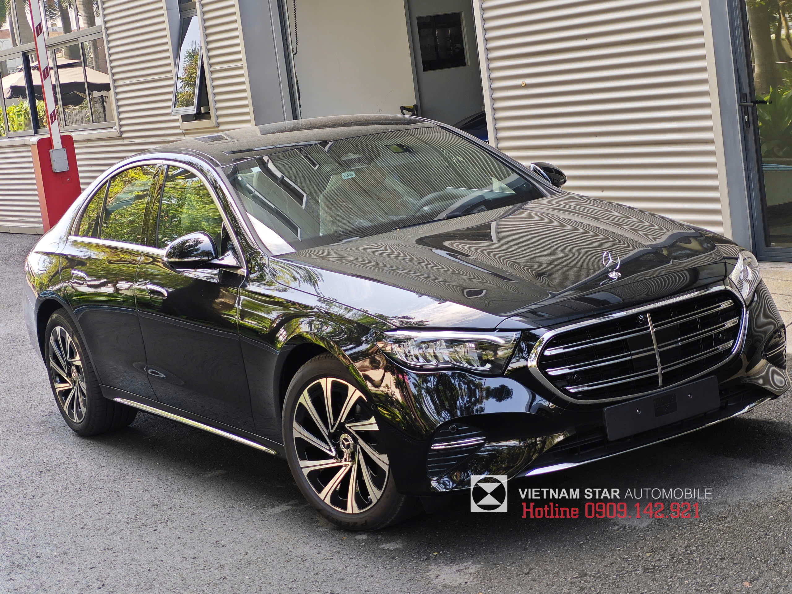 E200 Exclusive All New