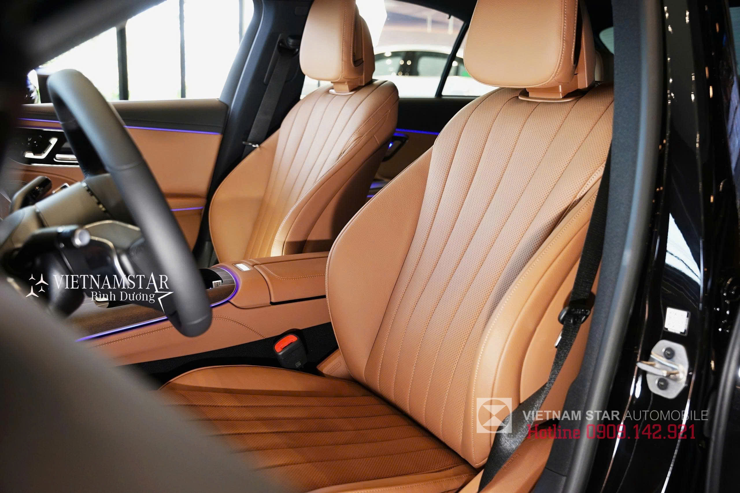 ghế da nappa màu nâu thông gió làm mát cho hàng ghế trước trên mercedes e200 exclusive