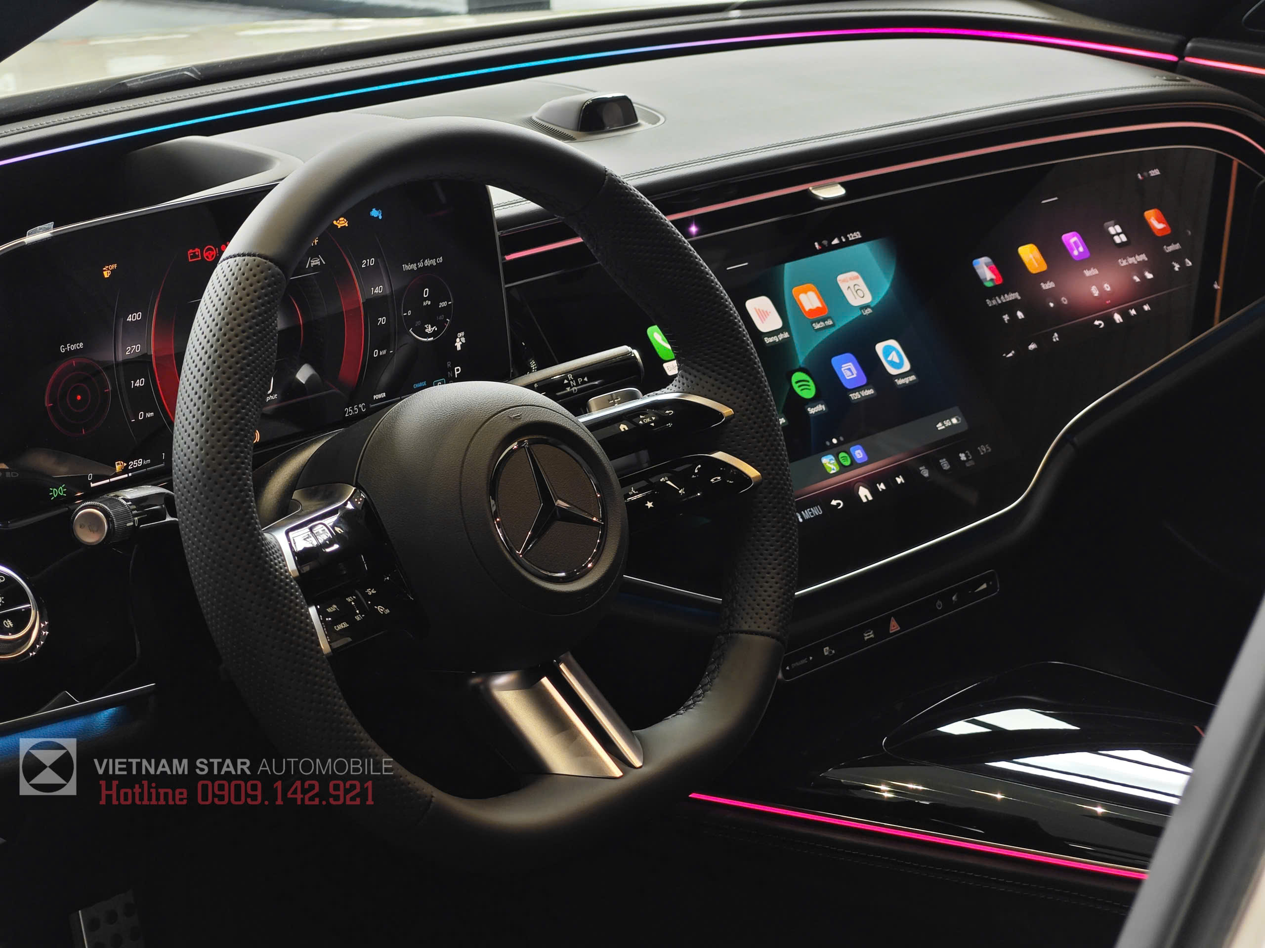 nội thất mercedes e300 2025 màn hình mbux superscreen da nappa cao cấp