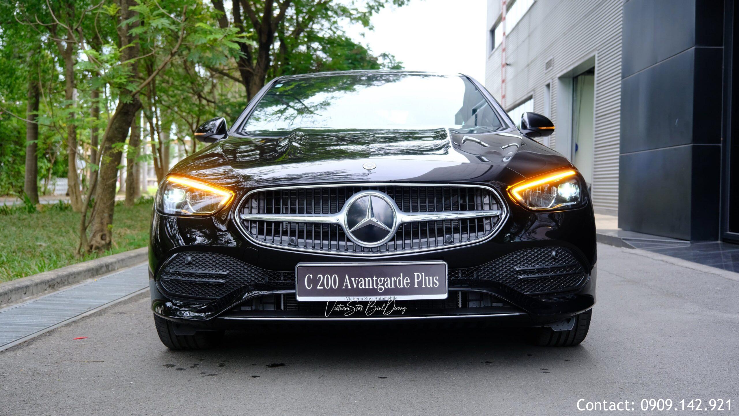 Mercedes-Benz C 200 Avantgarde Plus - Ảnh 2