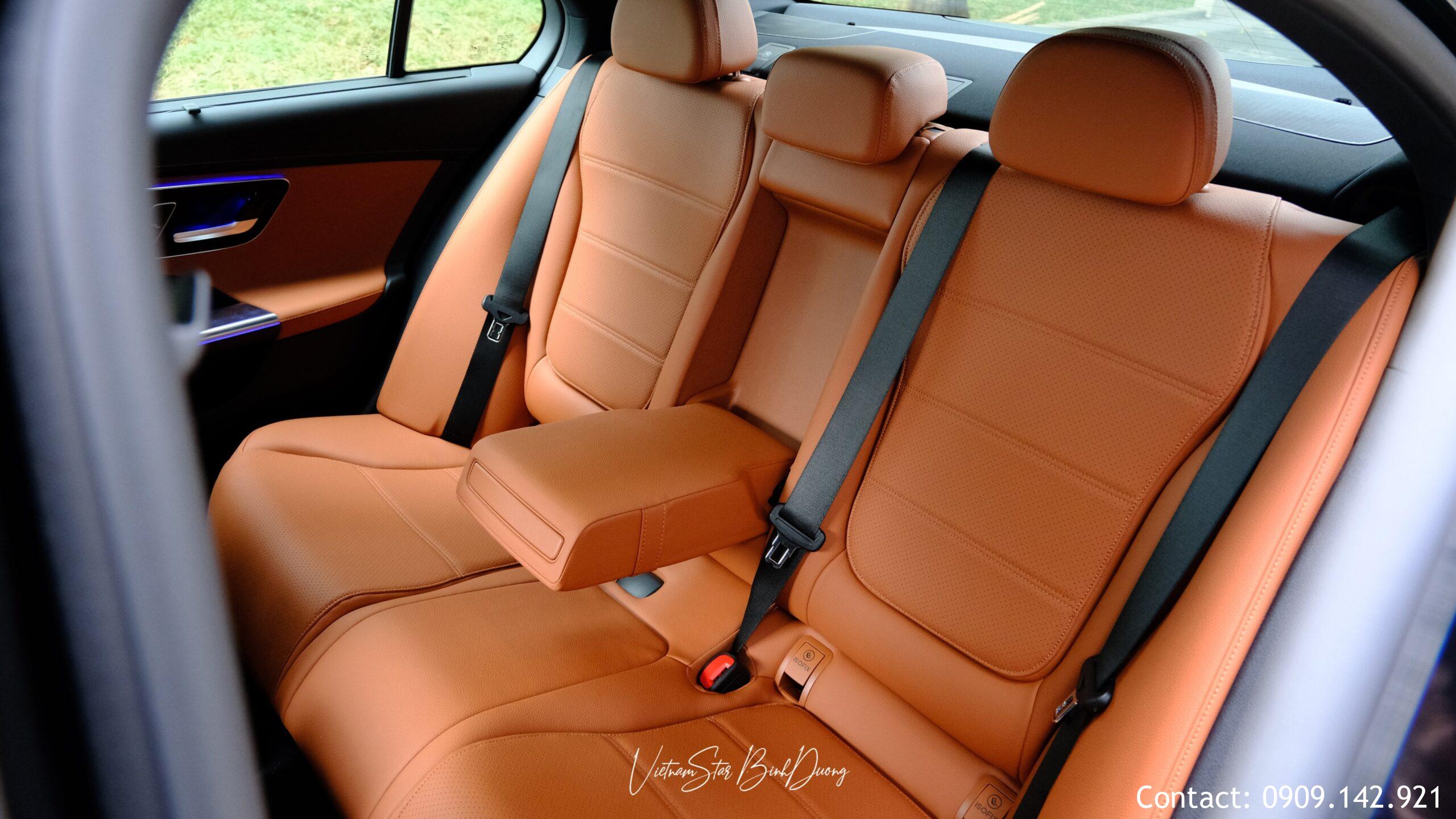Mercedes-Benz C 200 Avantgarde Plus - Ảnh 8