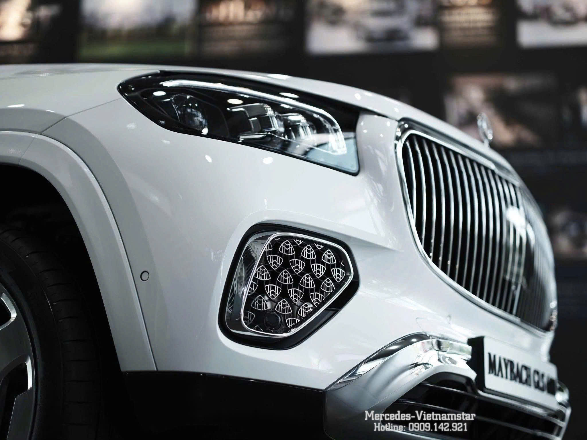 Thiết kế Facelift mới nhất trên dòng Maybach GLS giúp khẳng định vị thế chủ nhân.