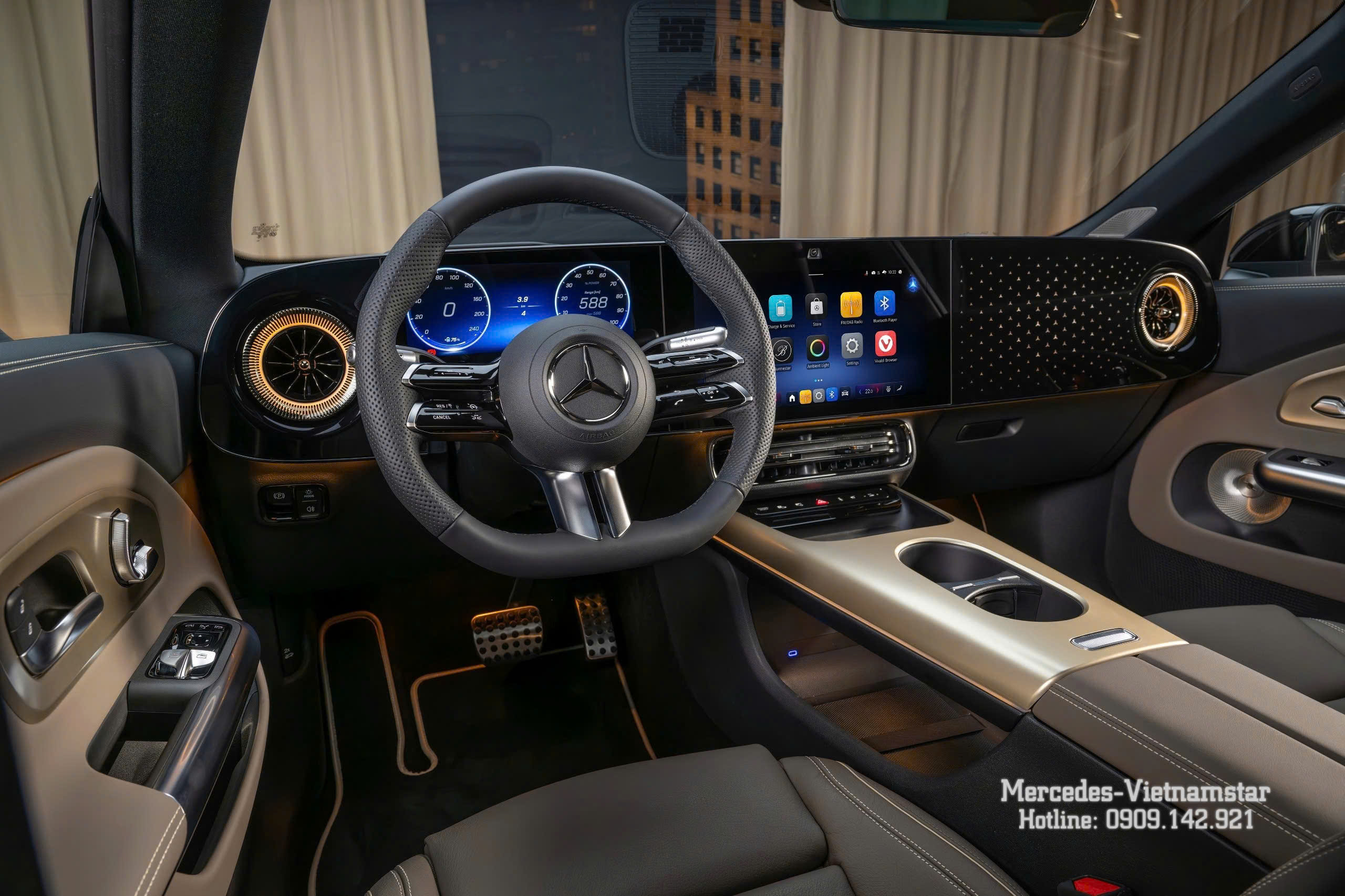 Nội thất phối màu sang trọng và đẳng cấp của Mercedes-Benz CLA Class 2026.