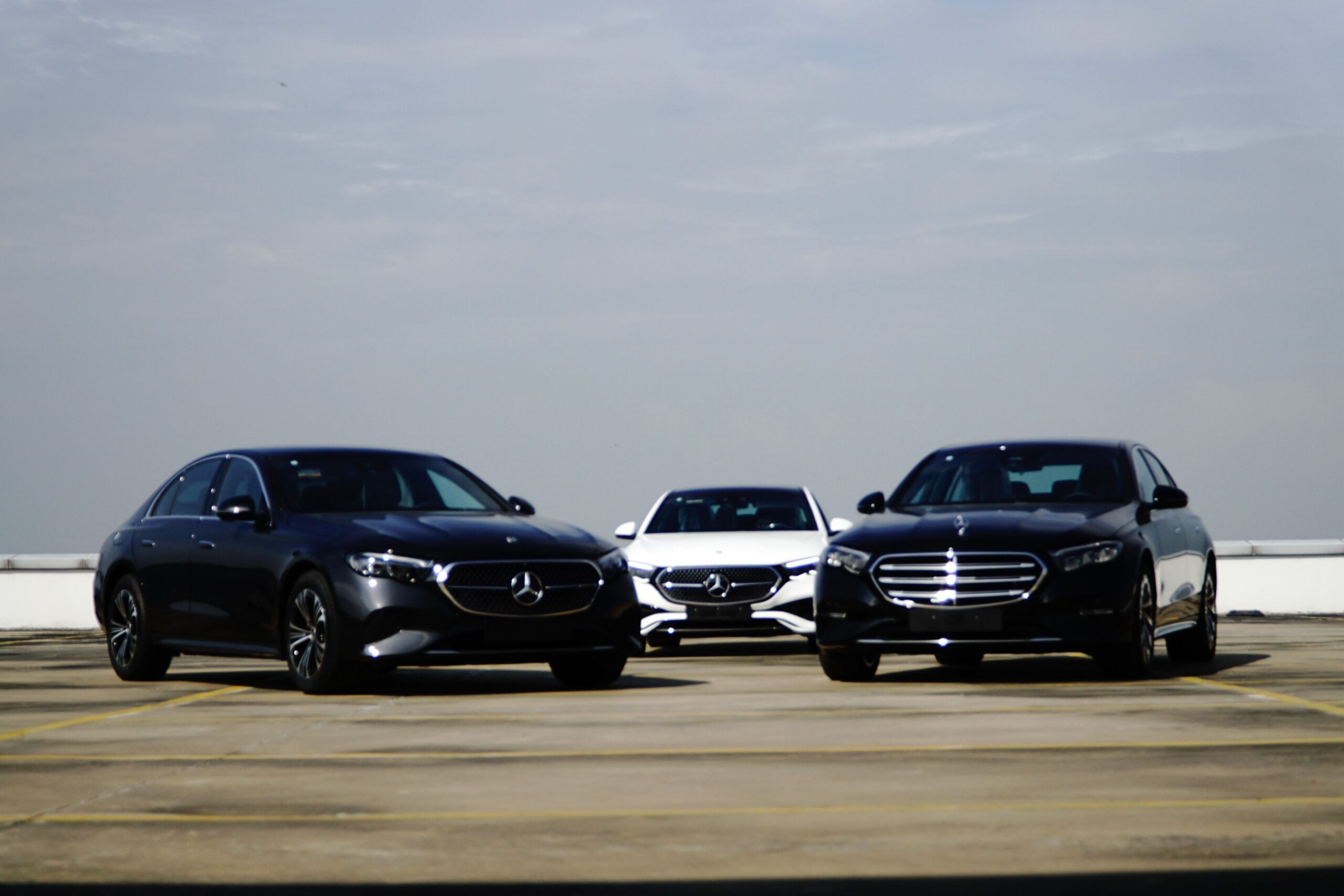 các đại lý mercedes benz vietnamstar trưng bày dòng xe e class all new 2025