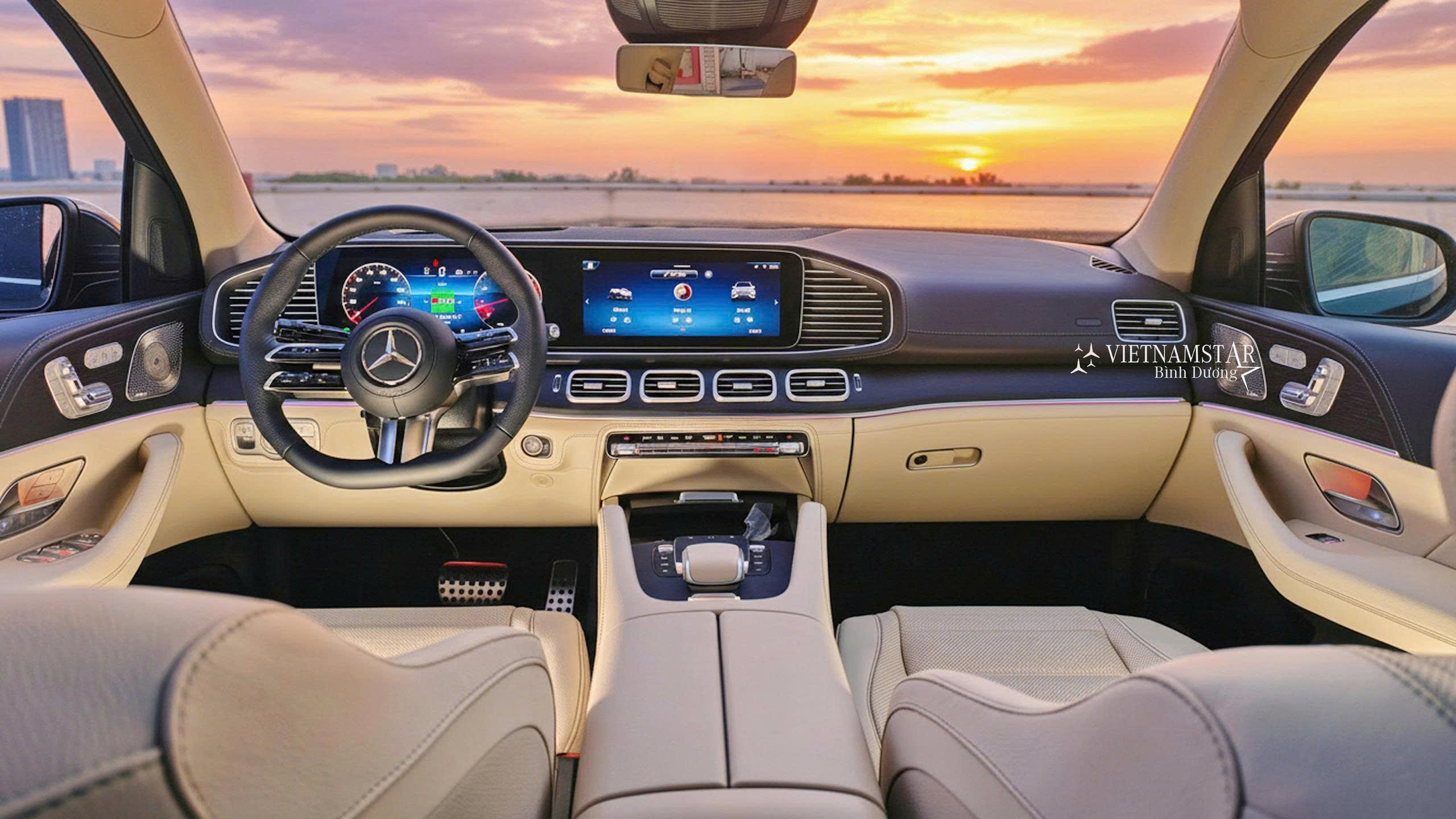 Nội thất Mercedes GLS 450 màu Be Macchiato cao cấp