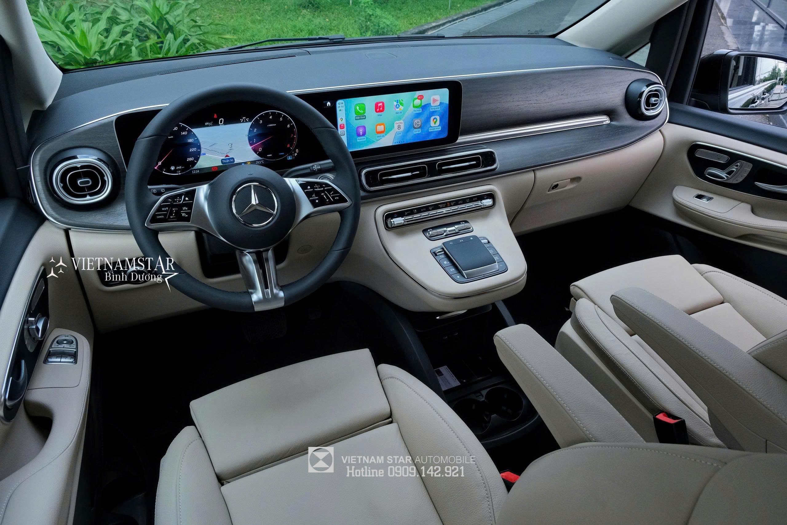 Bảng đồng hồ kỹ thuật số màn hình 12.3 inch sắc nét sau vô lăng V 300.