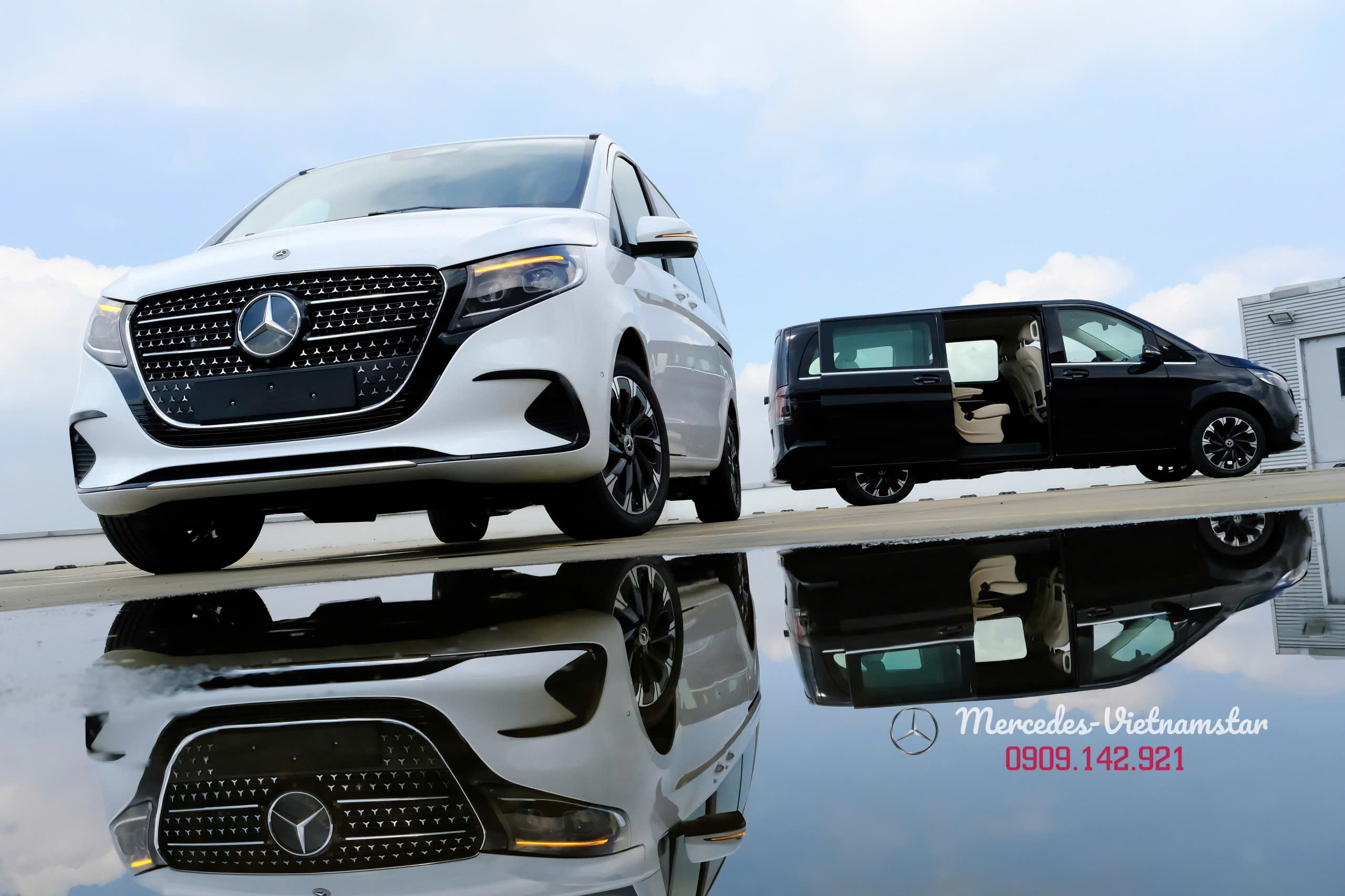 Tổng quan ngoại thất xe Mercedes V 300 Avantgarde phiên bản mới nhất 2025 sang trọng.