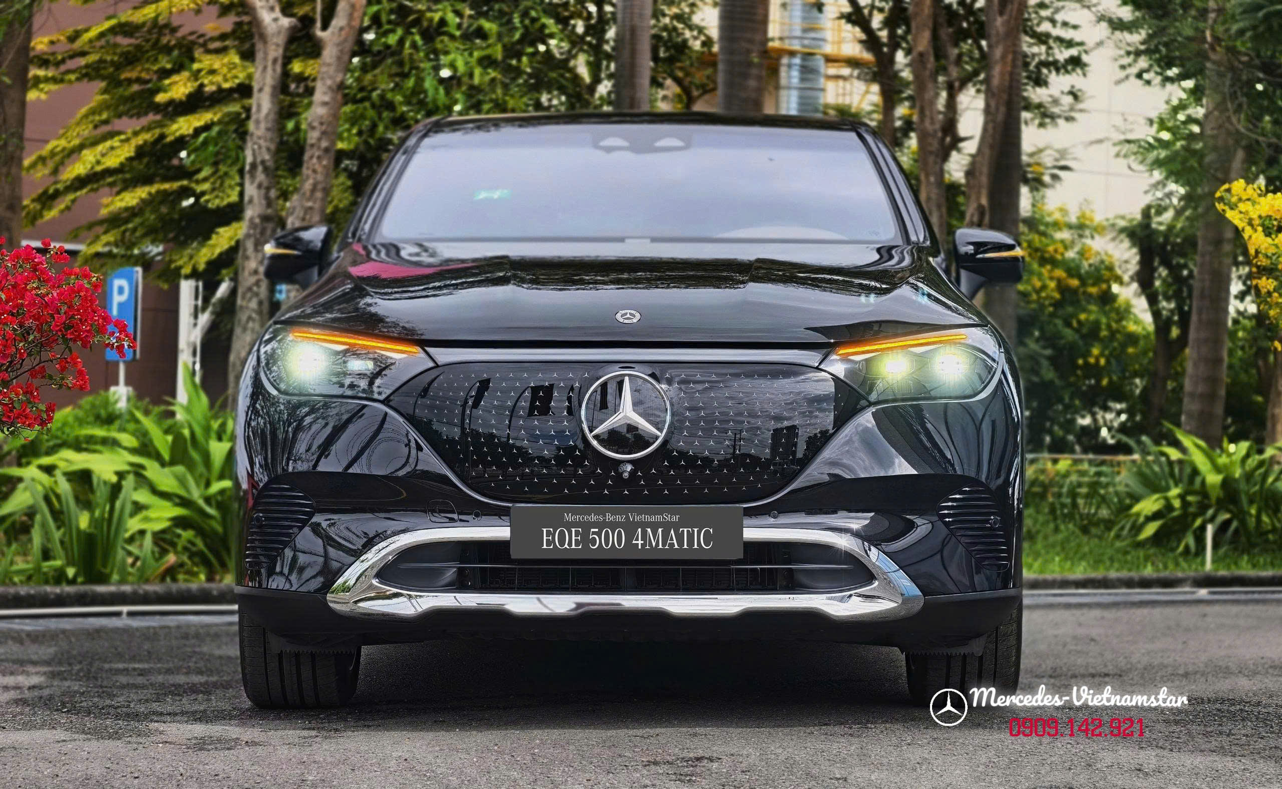 tong-quan-khoang-lai-hyperscreen-mercedes-eqe-500-suv-v1