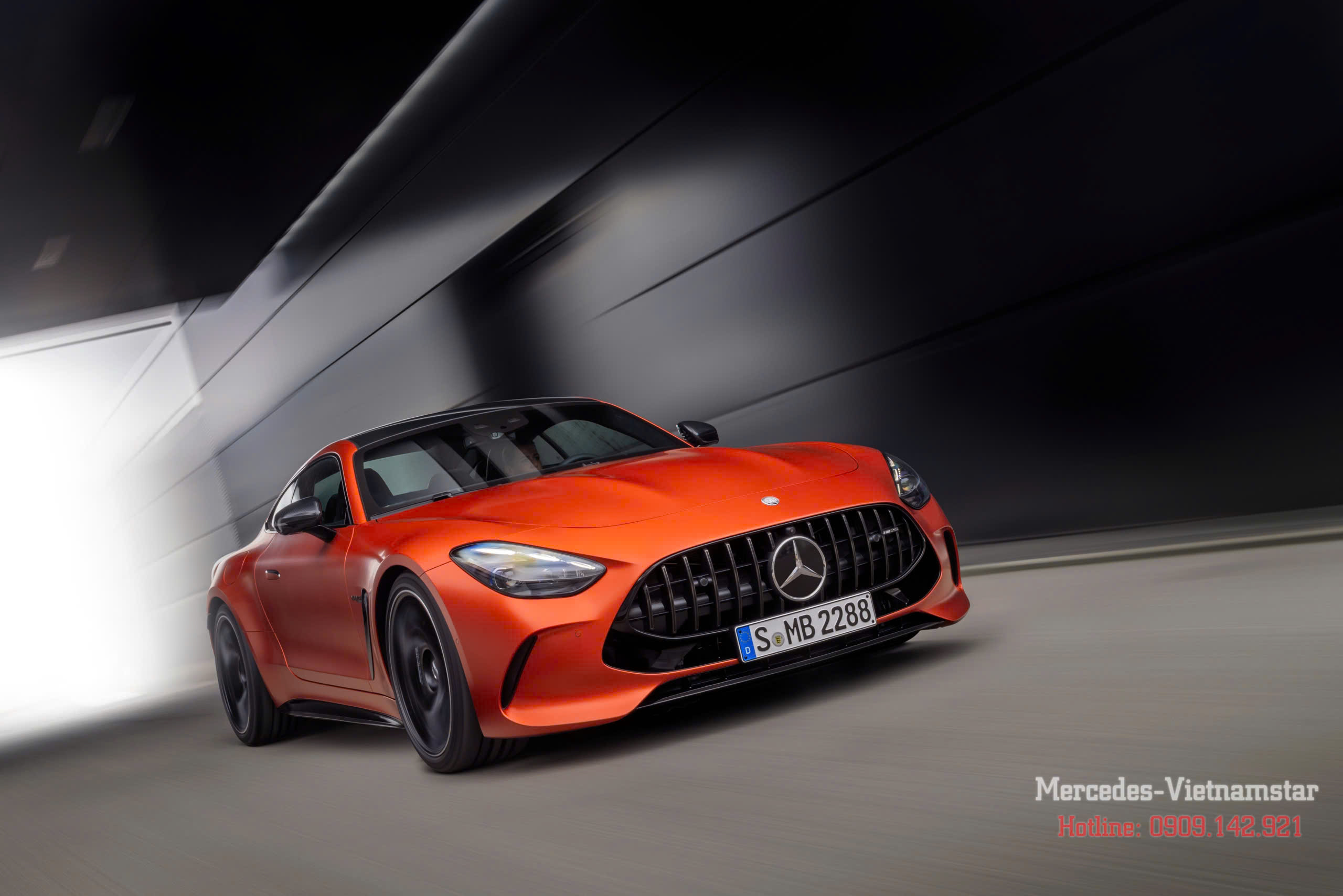 Hệ thống đèn DIGITAL LIGHT thông minh trên xe Mercedes GT 63.