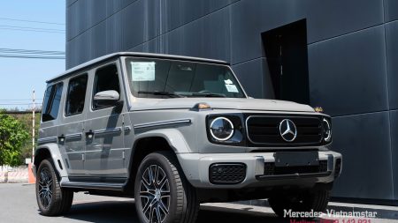 Mercedes G580 màu Xám Classic Grey sang trọng