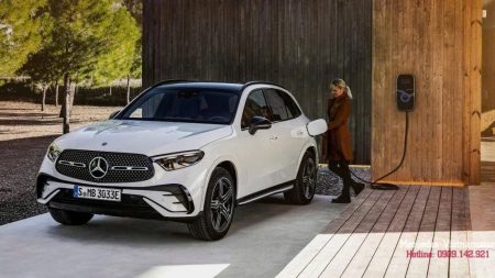 Ngoại thất tổng quan GLC350e