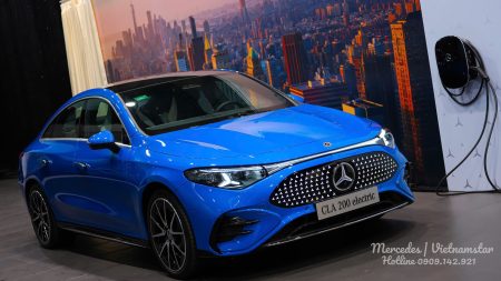 Ngoại thất xe CLA200 thuần điện phiên bản AMG Line thể thao