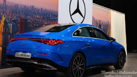 Thân xe mượt mà khí động học của xe điện CLA200 EV