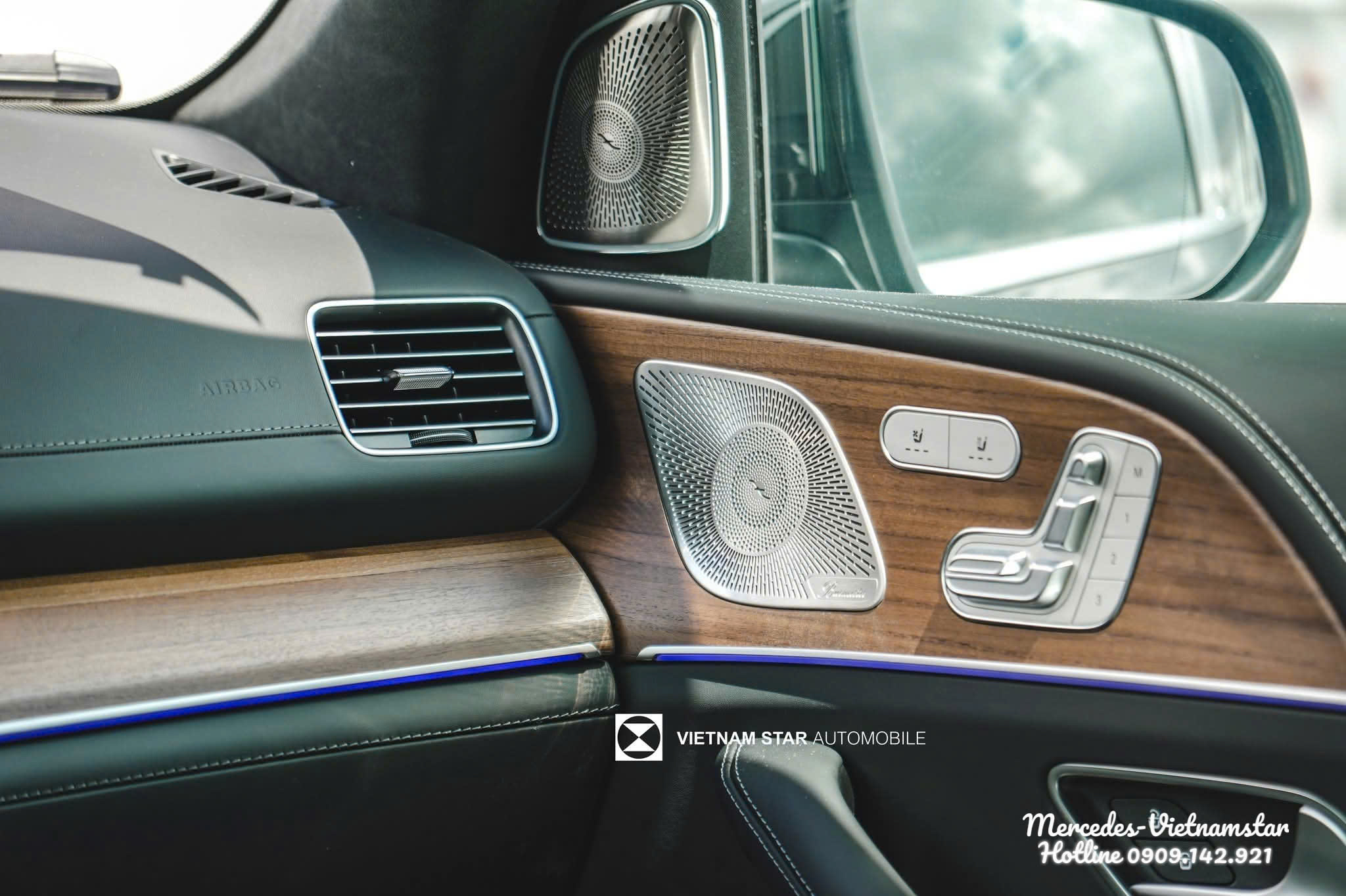 Hệ thống loa Burmester trên Maybach GLS480 Facelift