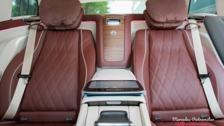 Maybach GLS 480 Facelift hàng ghế sau First-Class da Nappa màu nâu Mahogany