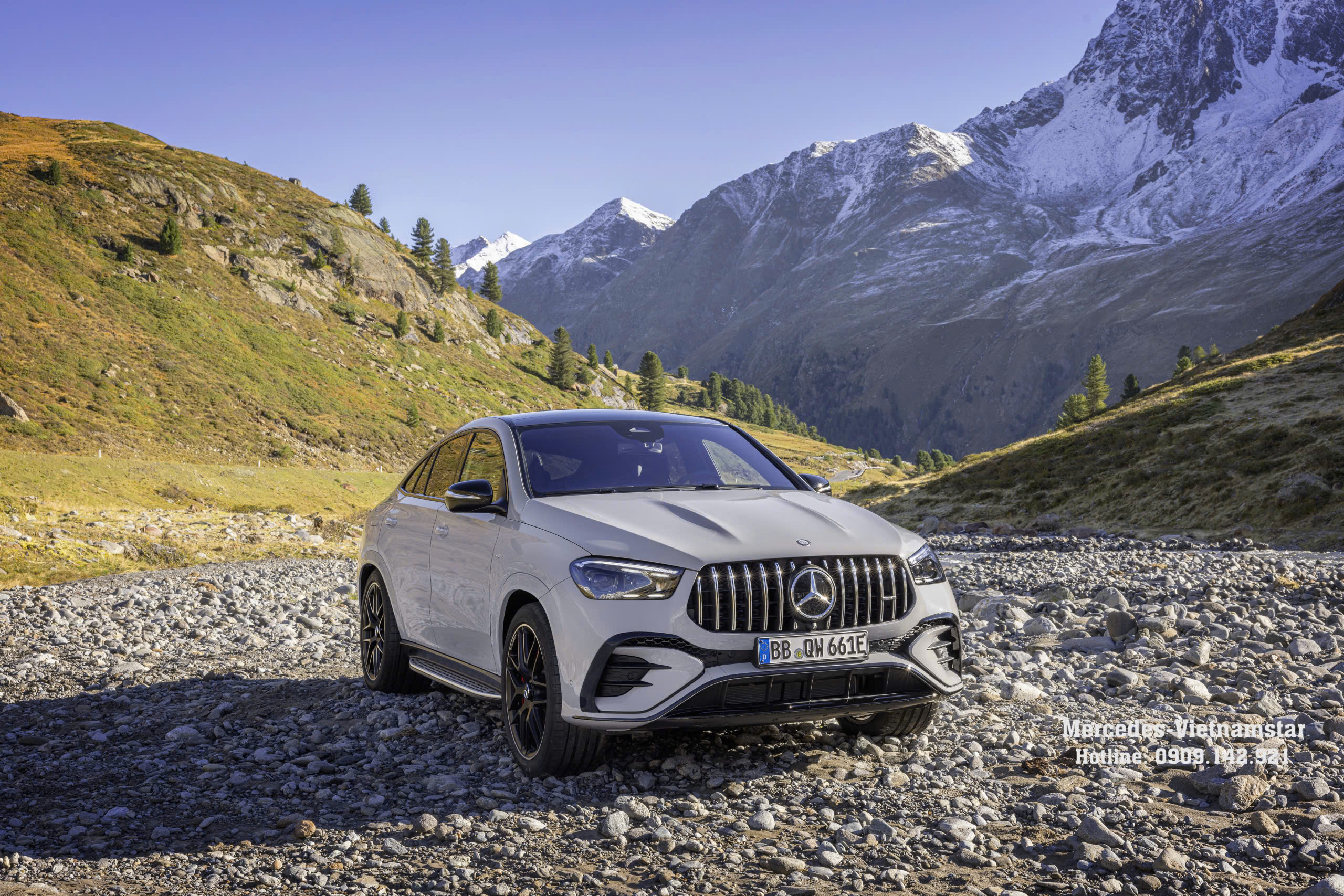 Thiết kế SUV Coupe Facelift thời thượng Mercedes AMG GLE53 Coupe