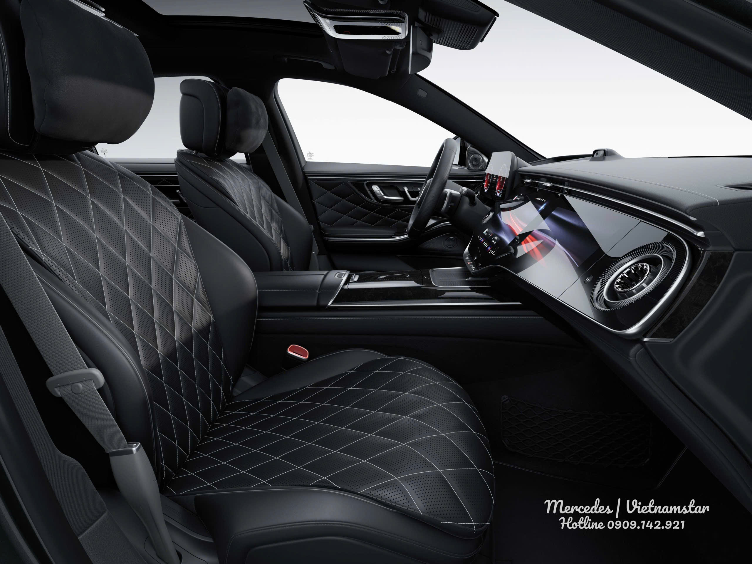 Khoang nội thất màu Đen trên Mercedes S580e