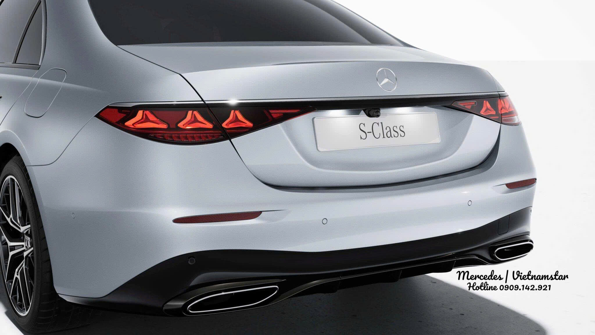Cụm đèn hậu trên S450 AMG thiết kế mới
